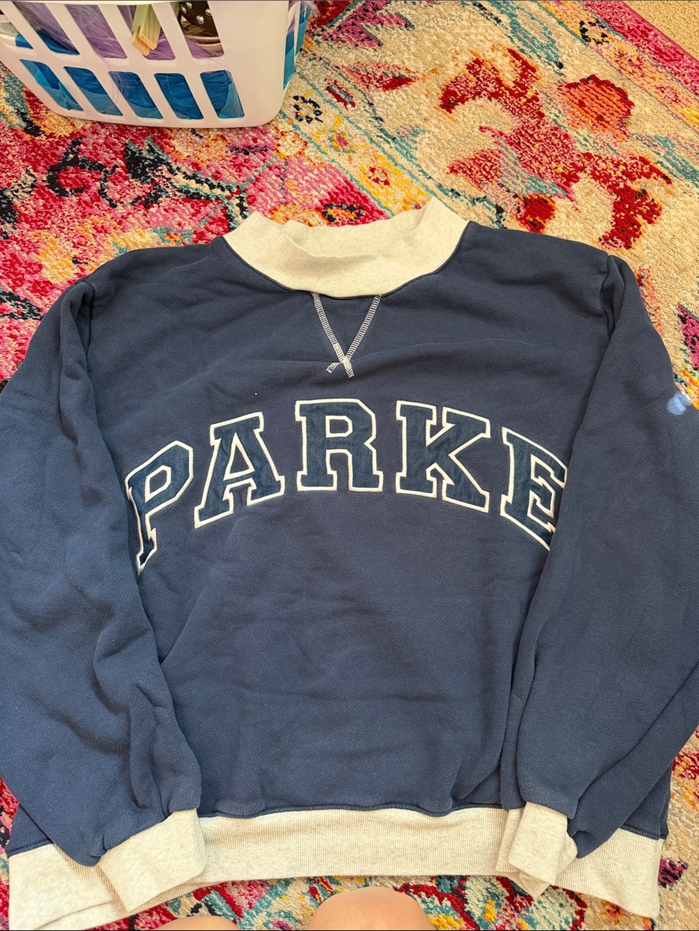 Navy PARKE sweatshirt